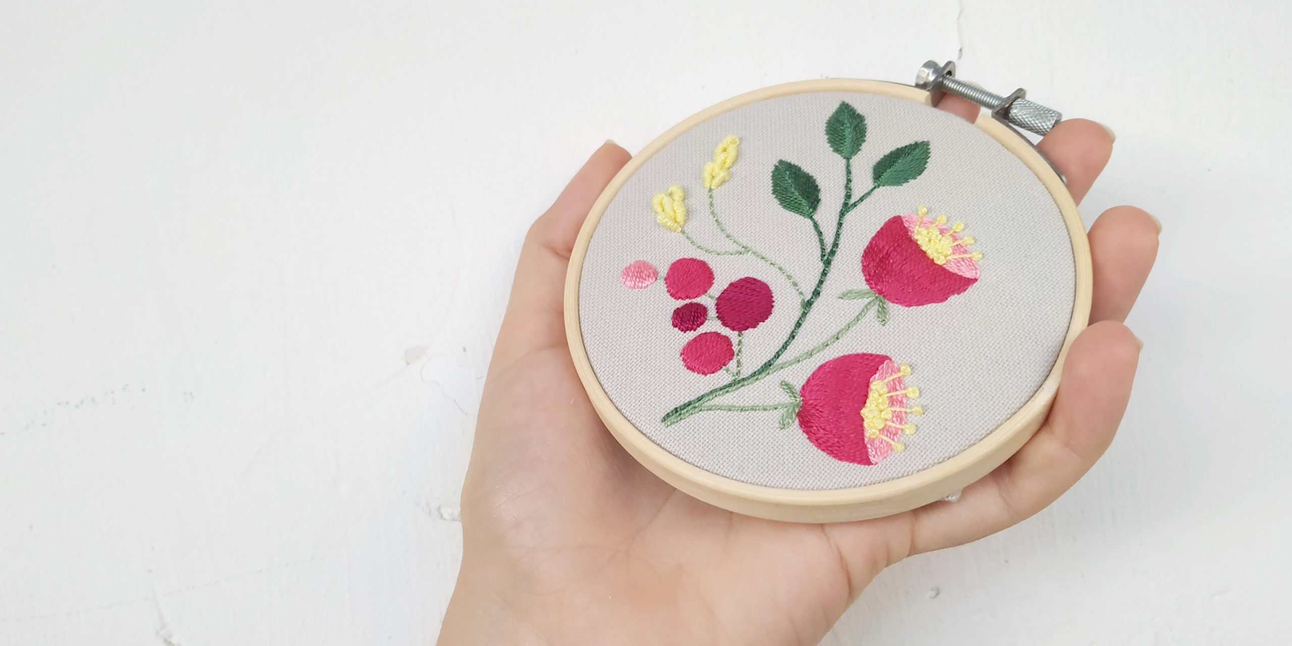 Montatela-Taller-Online-Muestrario-Puntos-Bordado-Embroidery-Step-by-step-aprende-hilos-dmc-anchor-stitch-Cabecera-Floral-DIY